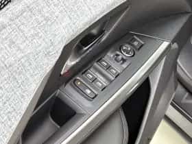 Peugeot e-3008 (2025) thumbnail 41