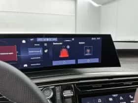 Peugeot e-3008 (2025) thumbnail 9