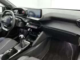 Peugeot 2008 (2021) thumbnail 12