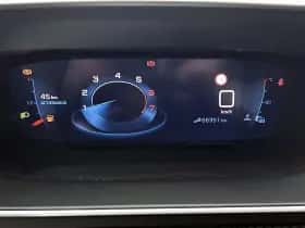 Peugeot 2008 (2021) thumbnail 14