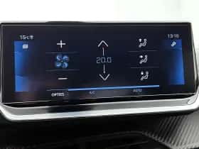 Peugeot 2008 (2021) thumbnail 19