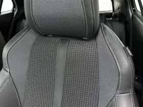 Peugeot 2008 (2021) thumbnail 22