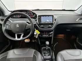 Peugeot 2008 (2018) thumbnail 11