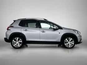 Peugeot 2008 (2018) thumbnail 9
