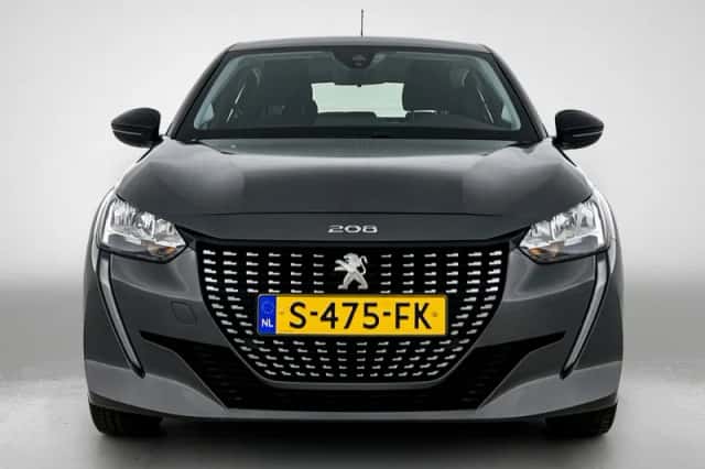 Peugeot 208 (2023) thumbnail 4