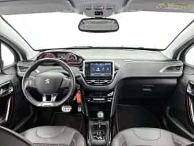 Peugeot 2008 (2019) thumbnail 11