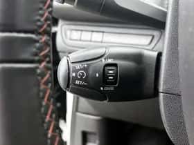 Peugeot 2008 (2019) thumbnail 15