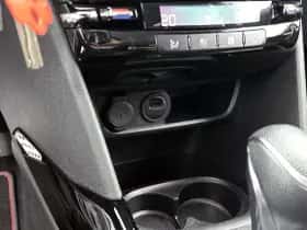 Peugeot 2008 (2019) thumbnail 21