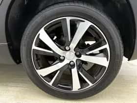 Peugeot 2008 (2019) thumbnail 28