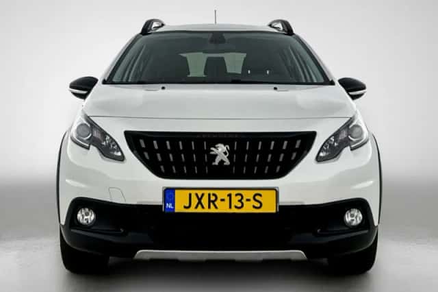 Peugeot 2008 (2019) thumbnail 4