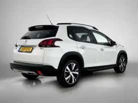 Peugeot 2008 (2019) thumbnail 8