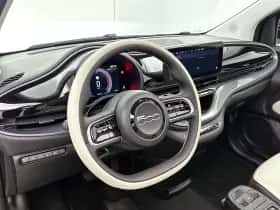 Fiat 500C (2025) thumbnail 11