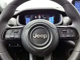 Jeep Avenger (2024) thumbnail 13