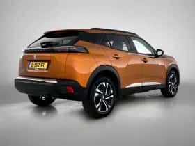 Peugeot 2008 (2021) thumbnail 8