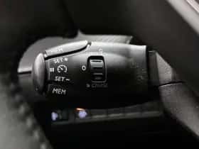 Peugeot 208 (2022) thumbnail 18