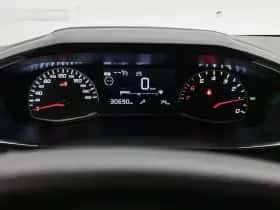 Peugeot 208 (2022) thumbnail 44