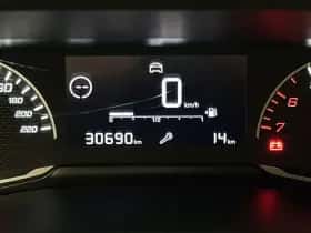 Peugeot 208 (2022) thumbnail 46