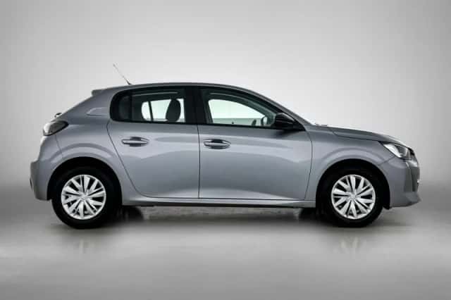 Peugeot 208 (2022) thumbnail 6