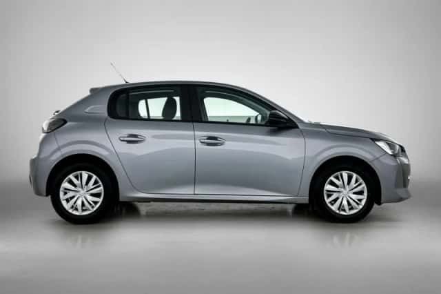 Peugeot 208 (2022) thumbnail 6