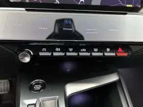 Peugeot 308 (2022) thumbnail 24