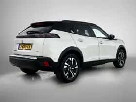 Peugeot e-2008 (2023) thumbnail 8