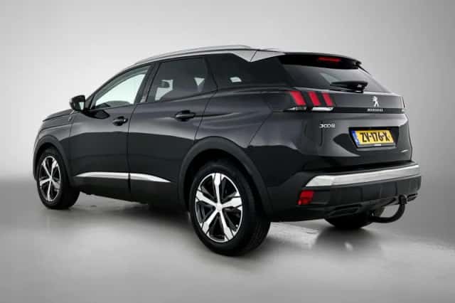 Peugeot 3008 (2019) thumbnail 6