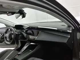 Peugeot 308 (2022) thumbnail 12