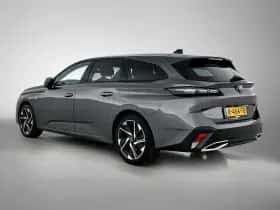 Peugeot 308 (2022) thumbnail 4