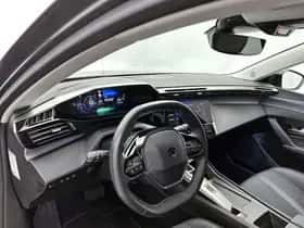 Peugeot 308 (2022) thumbnail 10