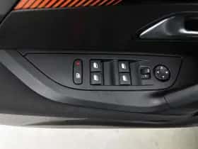 Peugeot e-2008 (2023) thumbnail 15