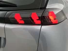 Peugeot e-2008 (2023) thumbnail 29