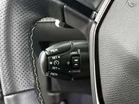 Peugeot 2008 (2023) thumbnail 18