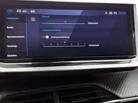 Peugeot 2008 (2023) thumbnail 26