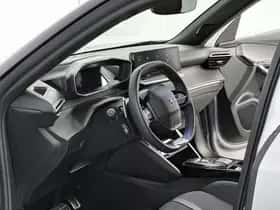 Peugeot 2008 (2023) thumbnail 41