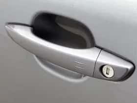 Peugeot 2008 (2023) thumbnail 61