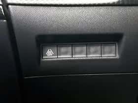Peugeot 2008 (2023) thumbnail 62