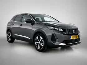 Peugeot 3008 (2022) thumbnail 2