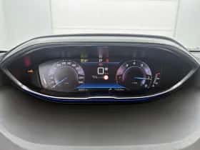 Peugeot 3008 (2022) thumbnail 14