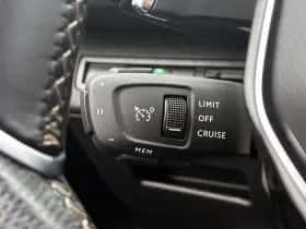 Peugeot 3008 (2022) thumbnail 15