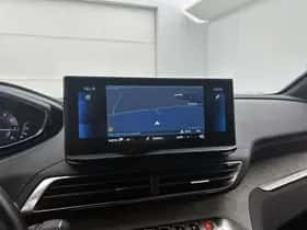 Peugeot 3008 (2022) thumbnail 16