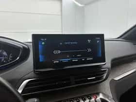 Peugeot 3008 (2022) thumbnail 20