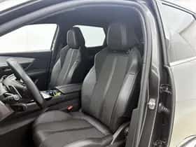 Peugeot 3008 (2022) thumbnail 25