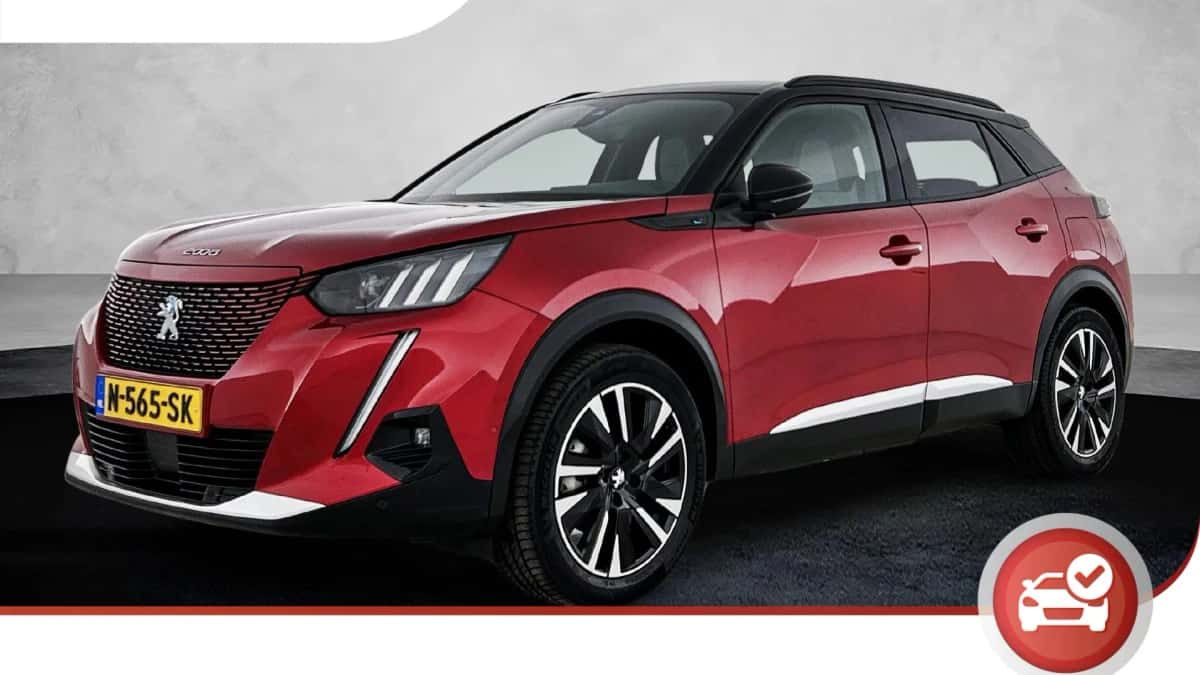 Peugeot e-2008 (2022) — foto 1