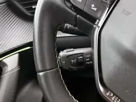 Peugeot e-2008 (2022) thumbnail 15