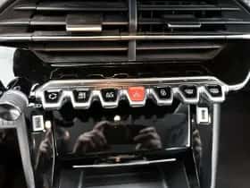Peugeot e-208 (2022) thumbnail 21