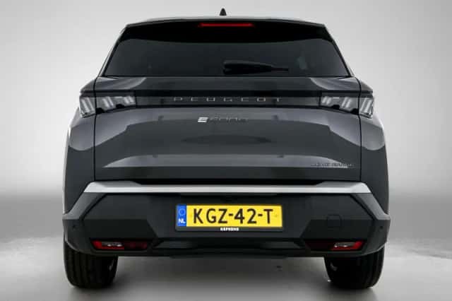 Peugeot E-5008 (2026) thumbnail 6