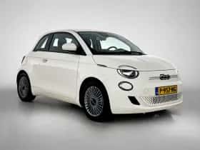 Fiat 500 (2022) thumbnail 2
