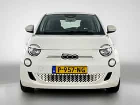 Fiat 500 (2022) thumbnail 5