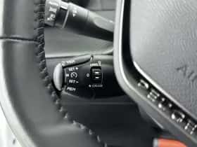 Peugeot 208 (2023) thumbnail 18
