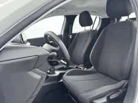 Peugeot 208 (2023) thumbnail 9